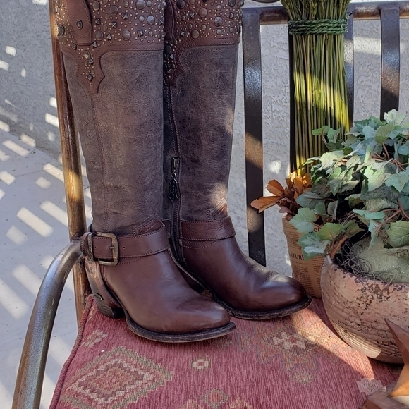 Muro distressed studded cowgirl Rodeo boots - Picture 10 of 10